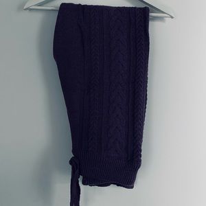 Knit and Woven Cozy Pants (28 - 34”
waist range)